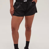 Silky Boyfriend Short - Black